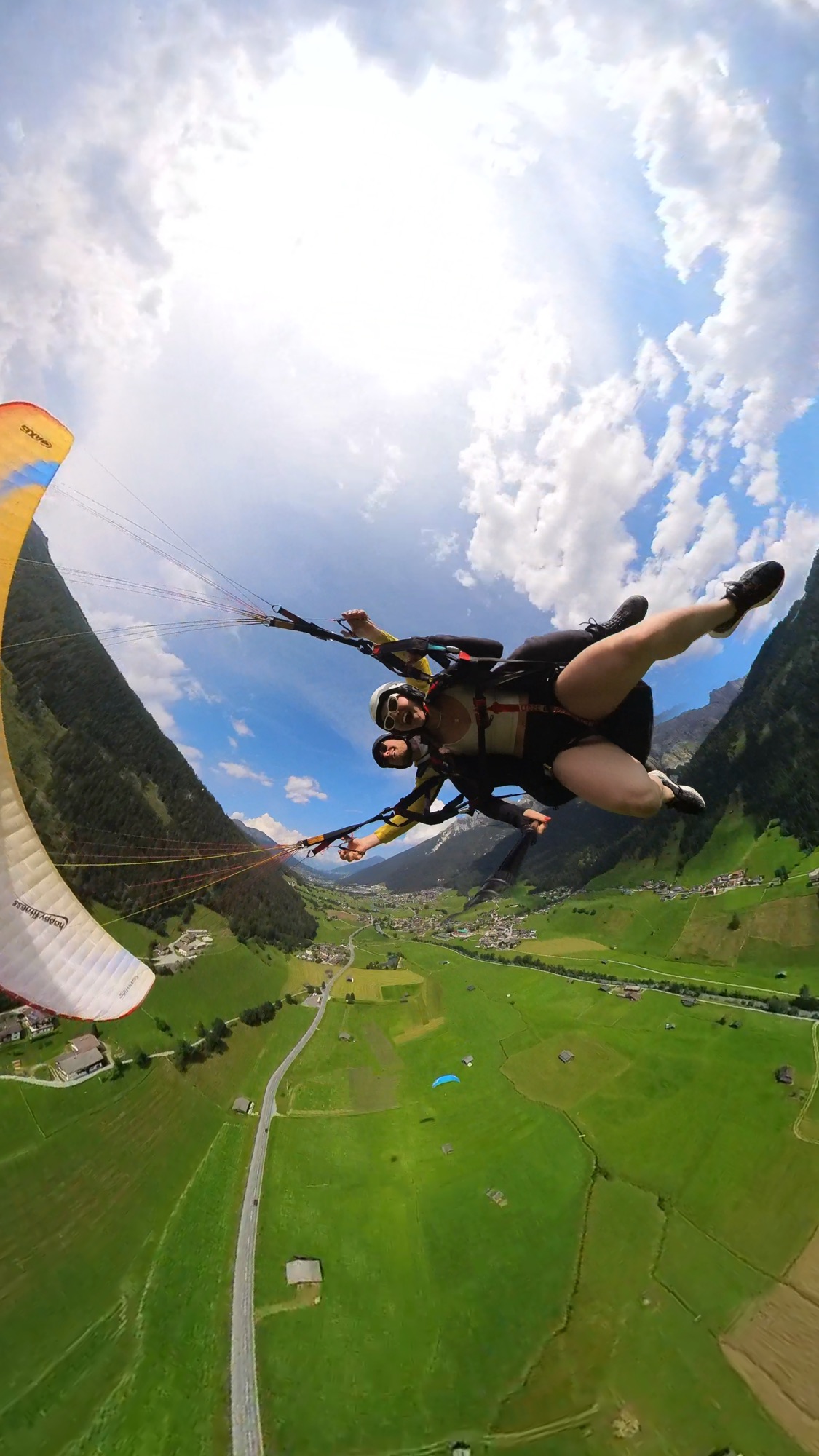 Tandem-Gleitschirmflug Foto 007